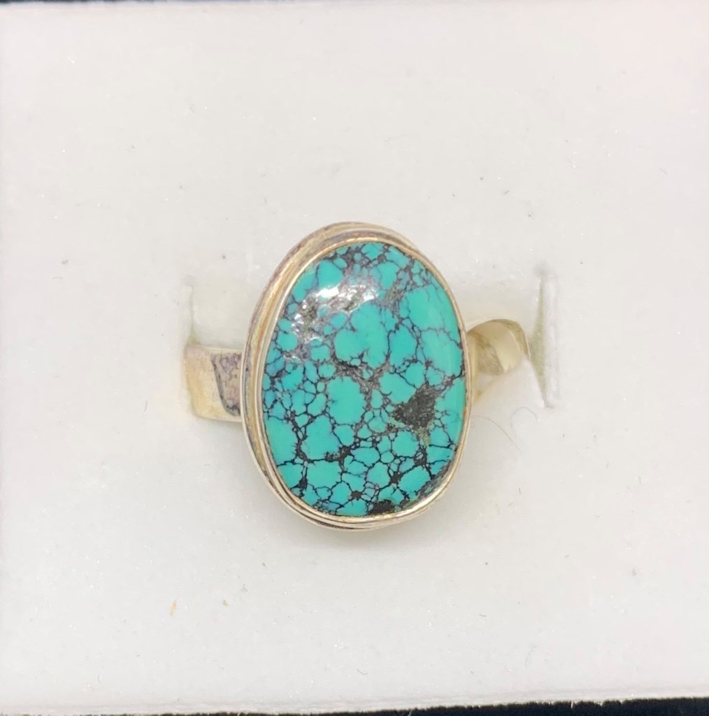 Bague en argent avec une turquoise veinée